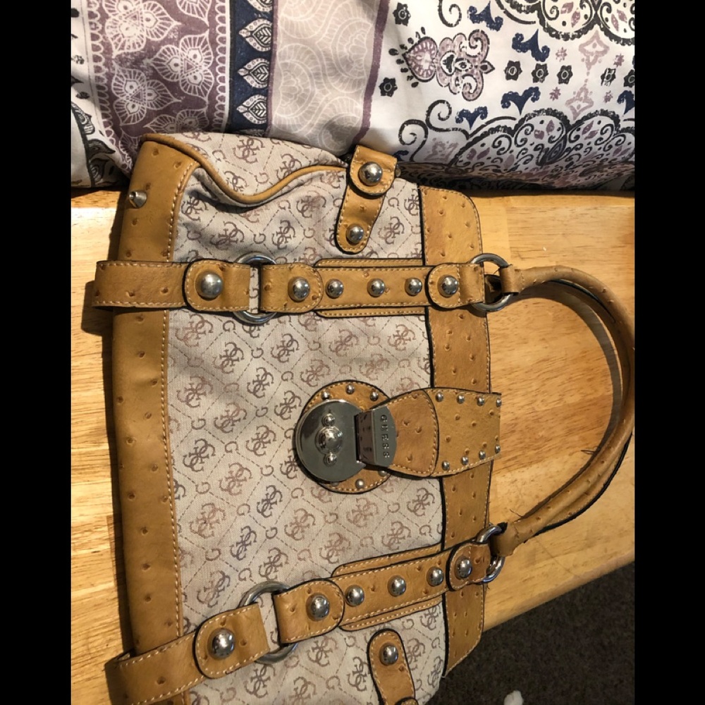 Guess purse